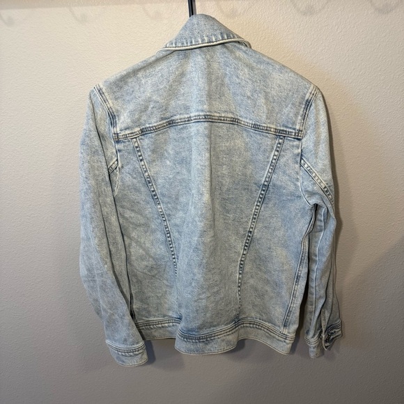 Hollister Denim Jacket NWOT - Picture 3 of 3